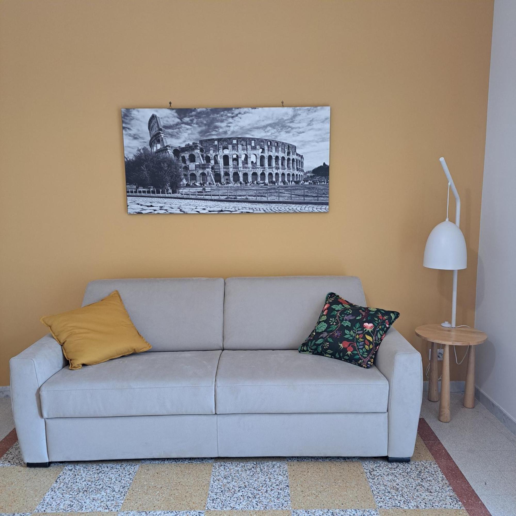 Giovanni Porta Metronia Casa vacanze Roma