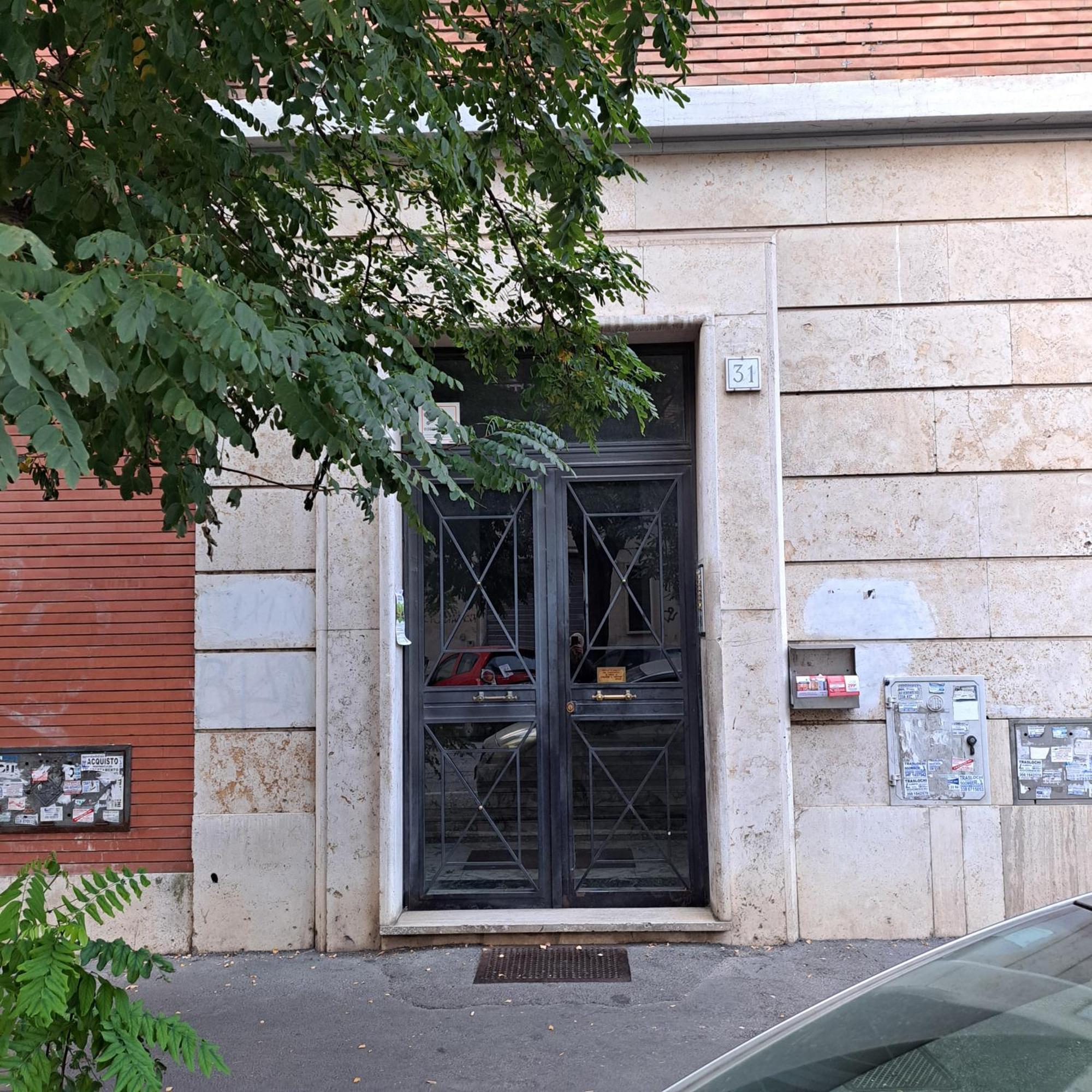 Casa vacanze Giovanni Porta Metronia Roma